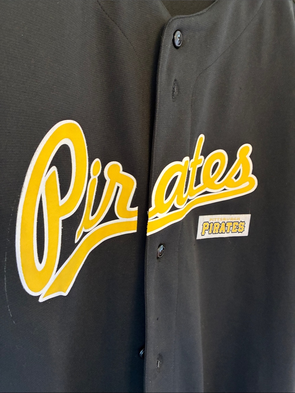 Pittsburgh Pirates Black & Gold Team Jersey Shirt - Picture 4 of 5